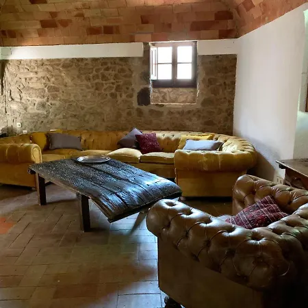 Villa Els Racons Del Castle In Wine Territory Capmany