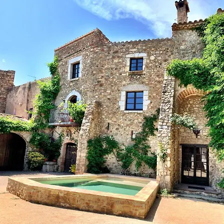 Els Racons Del Castle In Wine Territory *