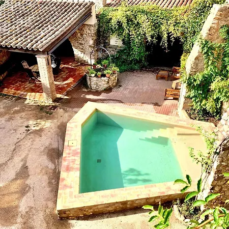 Els Racons Del Castle In Wine Territory * Capmany